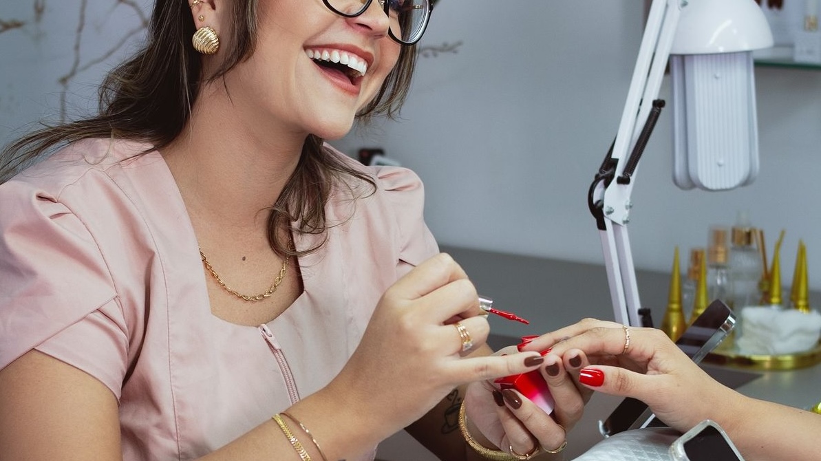 Relaxing nail care